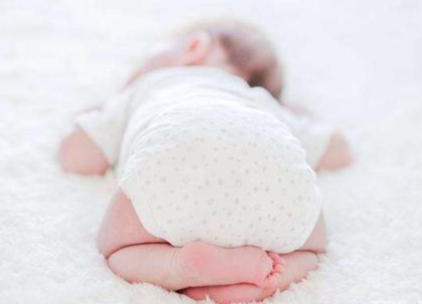 这写女孩名字要火！2024龙年女孩起名好听的名字